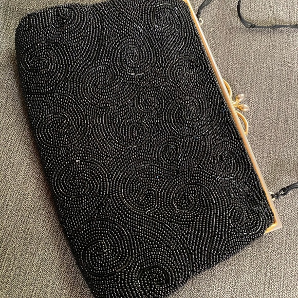 Black beaded handbag - Picture 11 of 11